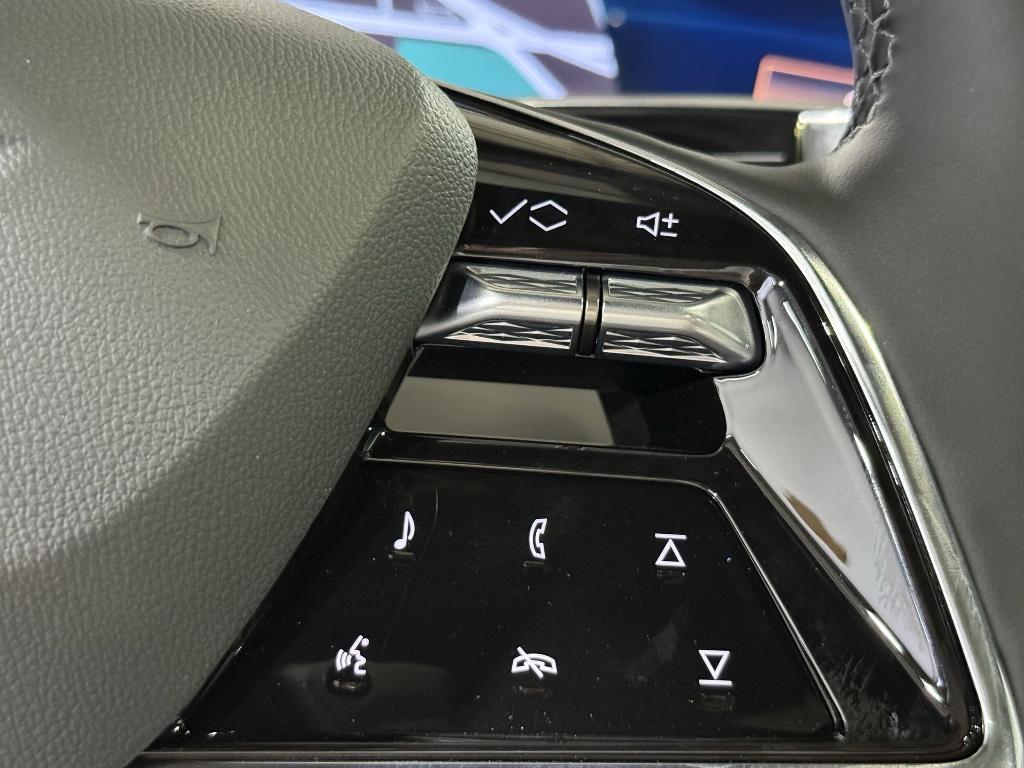new 2026 Cadillac VISTIQ car, priced at $81,711