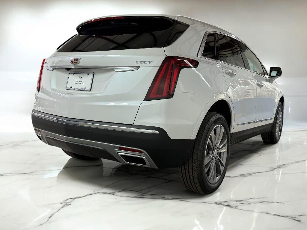 new 2025 Cadillac XT5 car, priced at $52,911