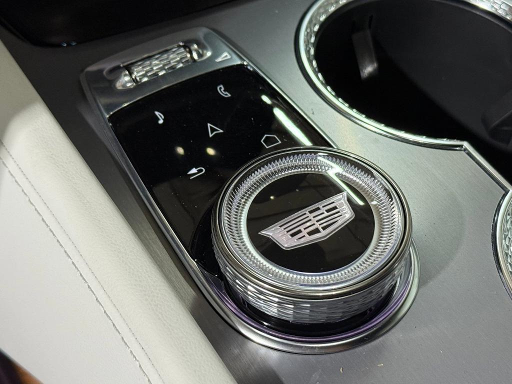 new 2026 Cadillac VISTIQ car, priced at $82,481