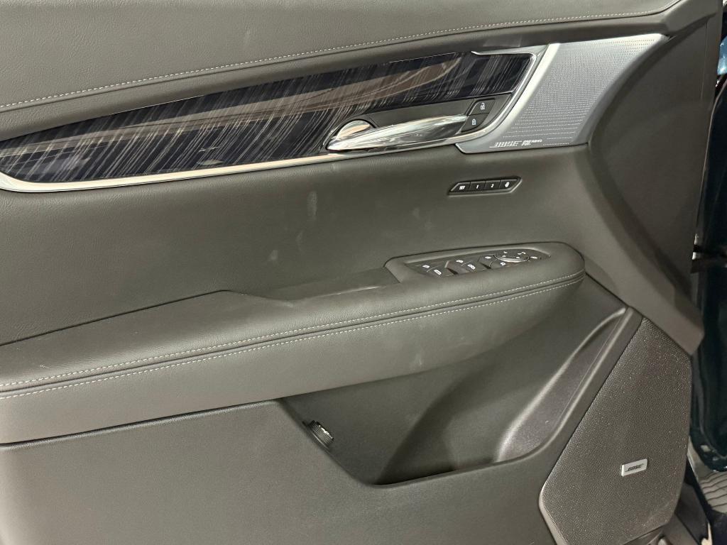 new 2025 Cadillac XT6 car, priced at $61,782