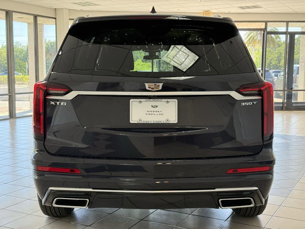 new 2025 Cadillac XT6 car, priced at $49,713