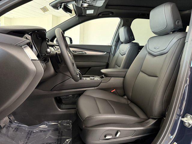 new 2025 Cadillac XT6 car, priced at $50,712