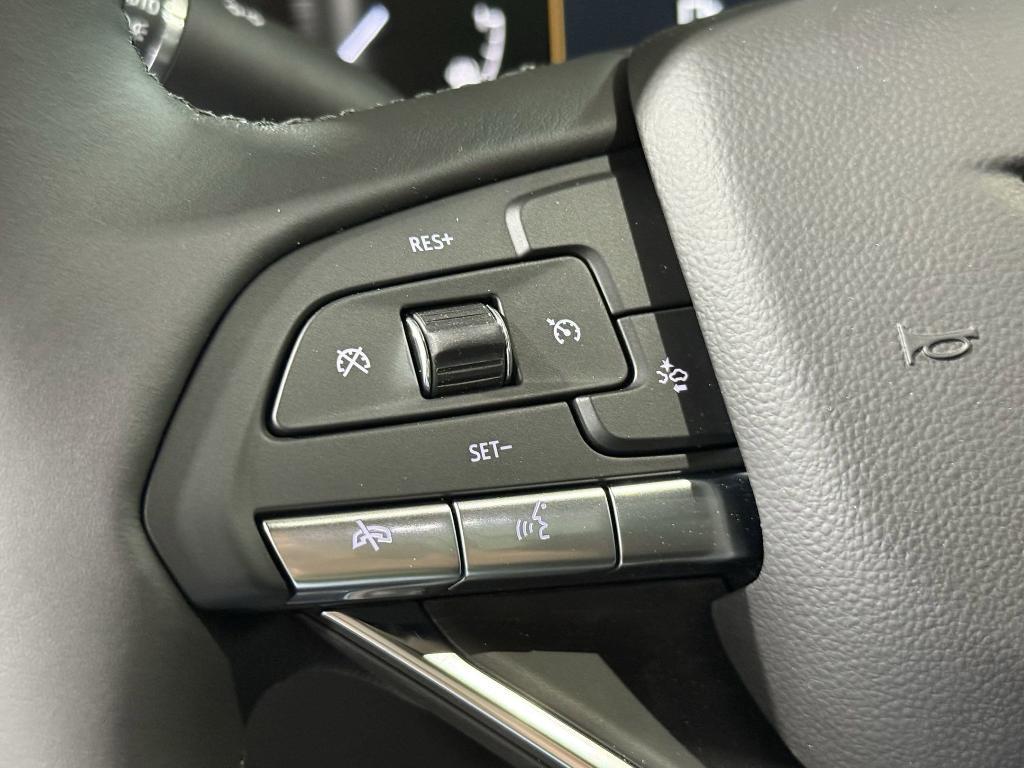 new 2025 Cadillac XT6 car, priced at $52,803