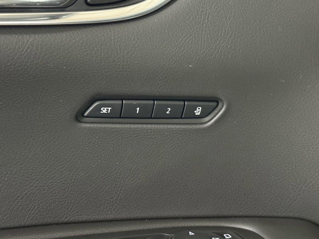 new 2025 Cadillac XT6 car, priced at $52,803