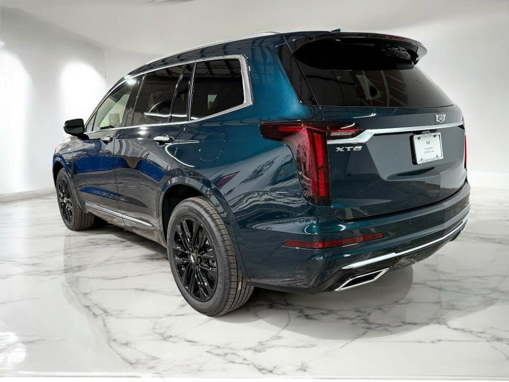 new 2025 Cadillac XT6 car, priced at $52,803