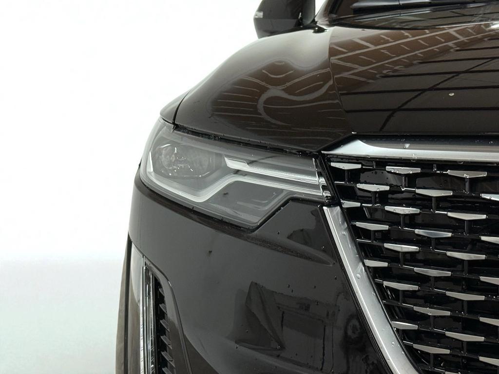 new 2025 Cadillac XT6 car, priced at $61,981