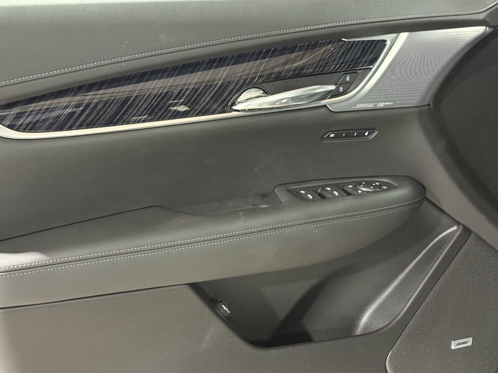 new 2025 Cadillac XT6 car, priced at $61,981
