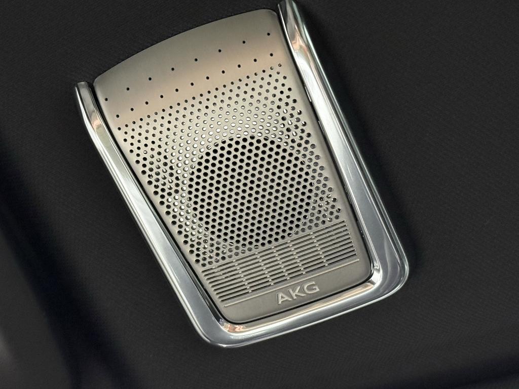 new 2026 Cadillac VISTIQ car, priced at $81,031
