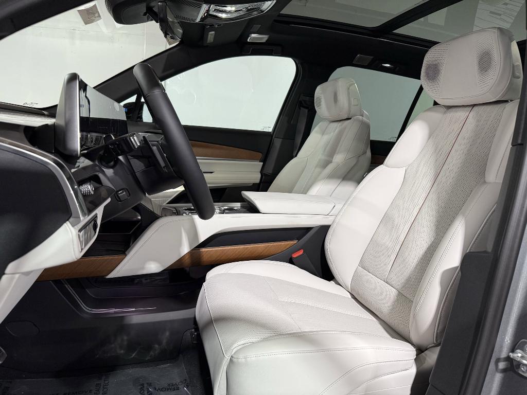 new 2026 Cadillac VISTIQ car, priced at $81,031