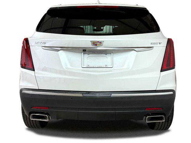 new 2025 Cadillac XT5 car, priced at $39,122