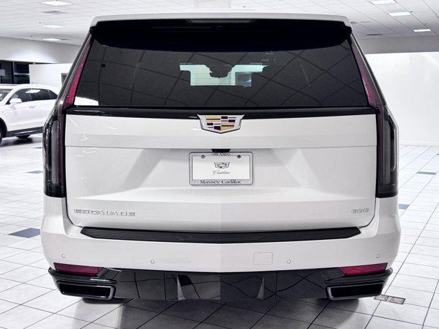 new 2024 Cadillac Escalade ESV car, priced at $114,965