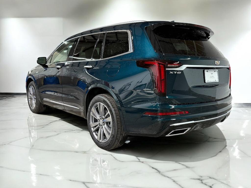 new 2025 Cadillac XT6 car, priced at $58,011