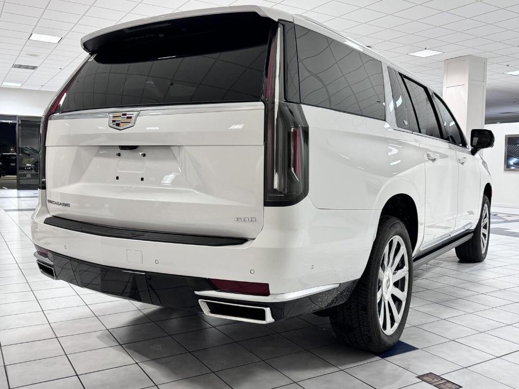 new 2024 Cadillac Escalade ESV car, priced at $111,665