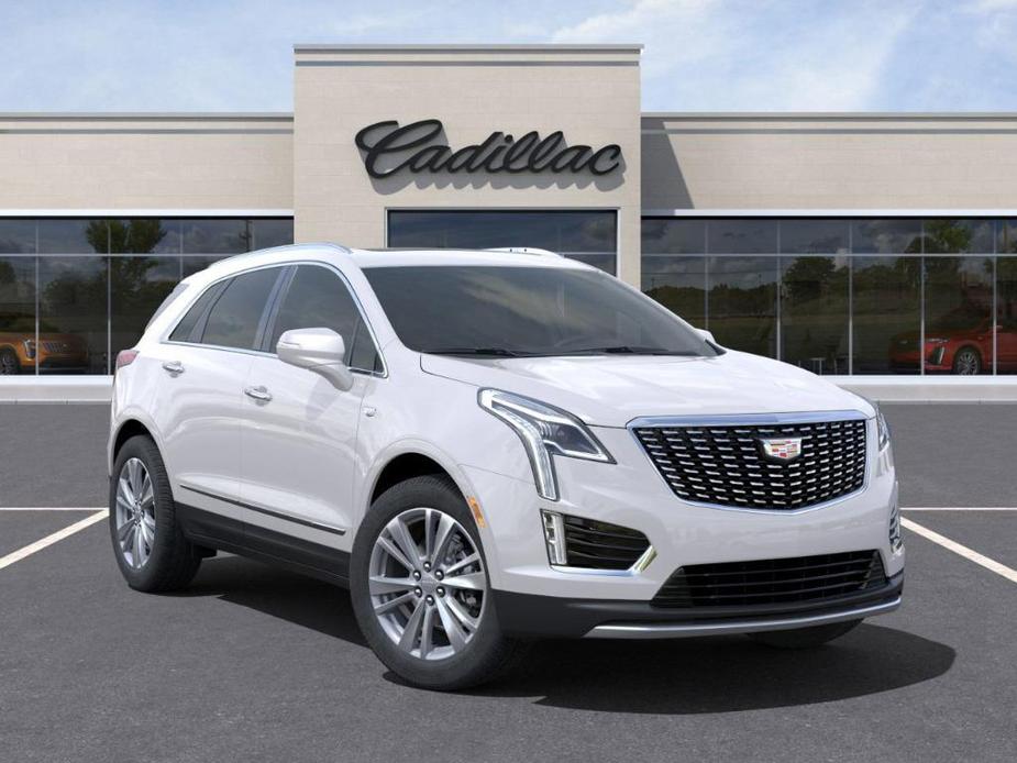 new 2024 Cadillac XT5 car, priced at $53,025