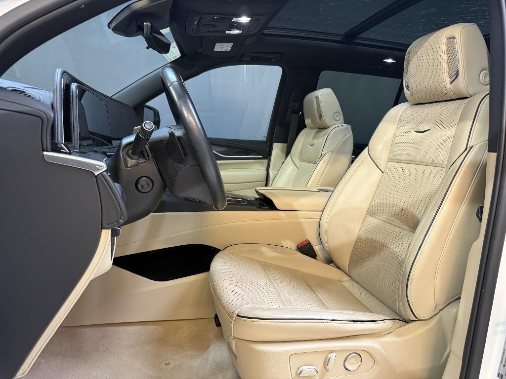 used 2023 Cadillac Escalade car, priced at $65,999