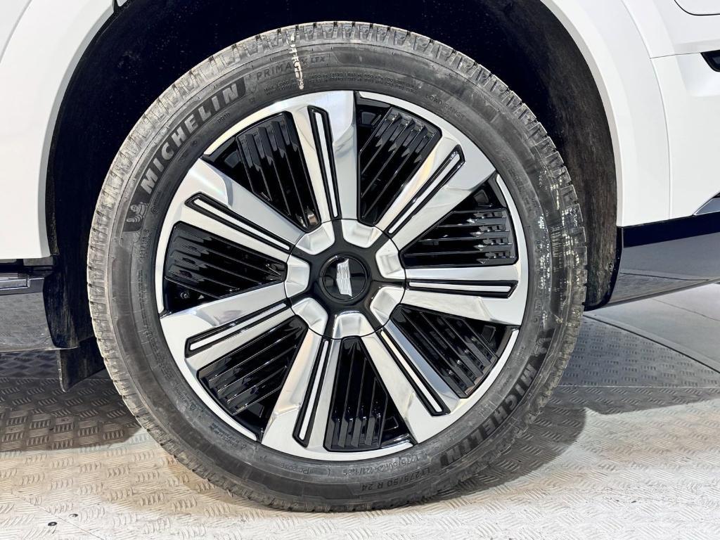new 2025 Cadillac Escalade car, priced at $149,990