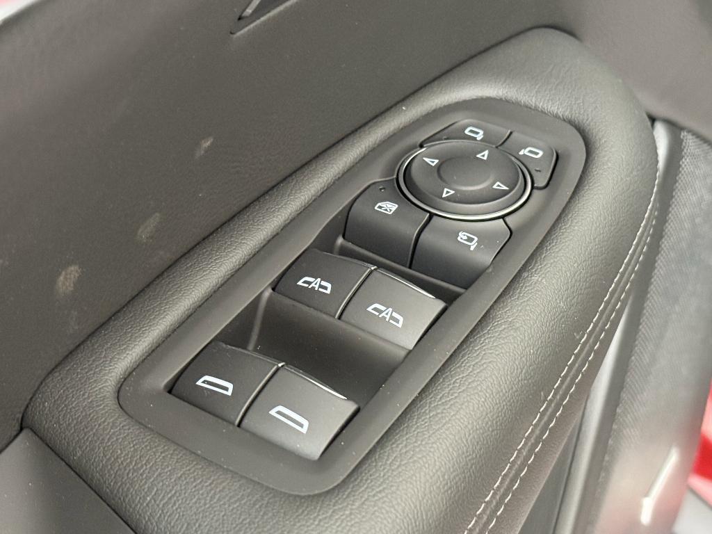 new 2025 Cadillac XT6 car, priced at $58,815