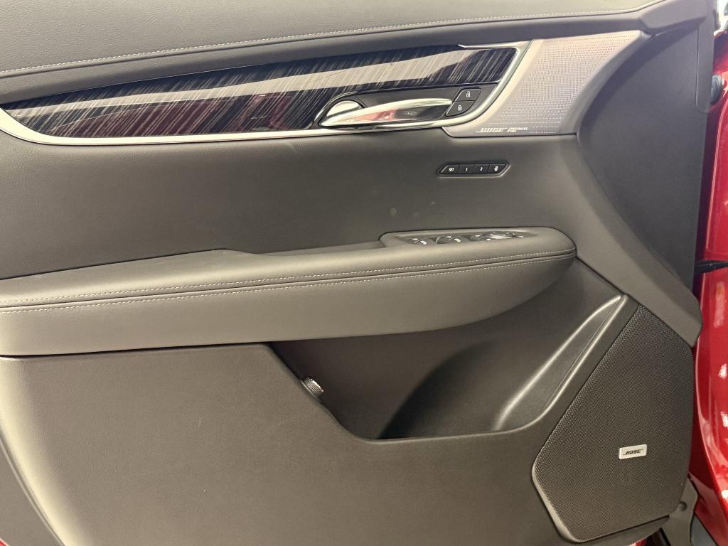 new 2025 Cadillac XT6 car, priced at $58,815