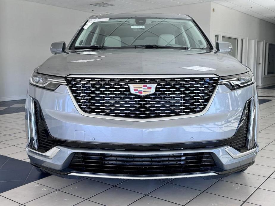 new 2025 Cadillac XT6 car, priced at $57,940