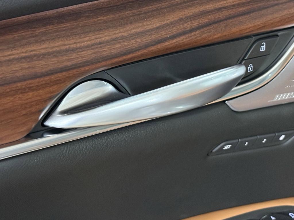 new 2025 Cadillac XT5 car, priced at $56,771