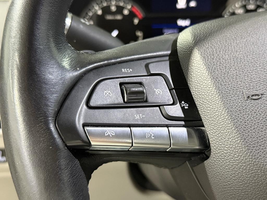 used 2021 Cadillac XT4 car, priced at $23,999