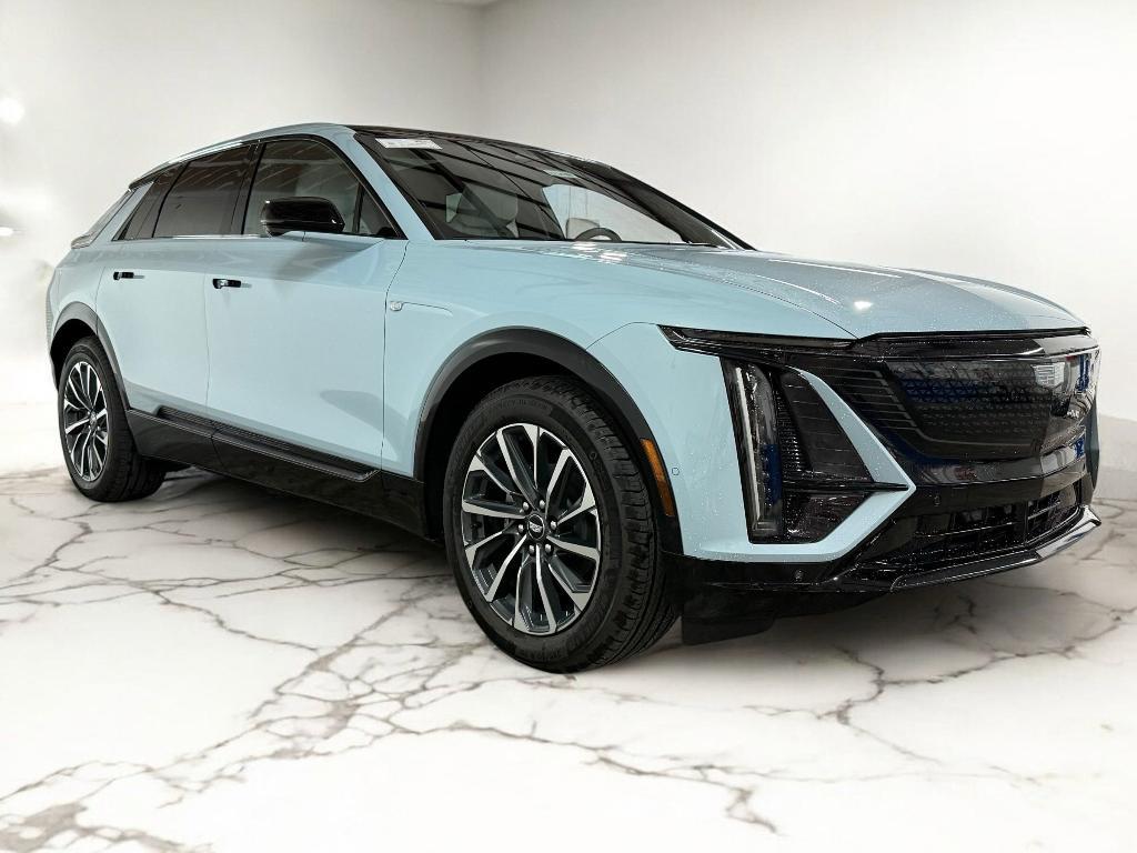 new 2025 Cadillac LYRIQ car, priced at $65,131