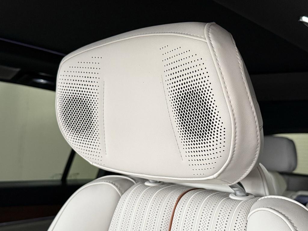 new 2026 Cadillac VISTIQ car, priced at $79,681