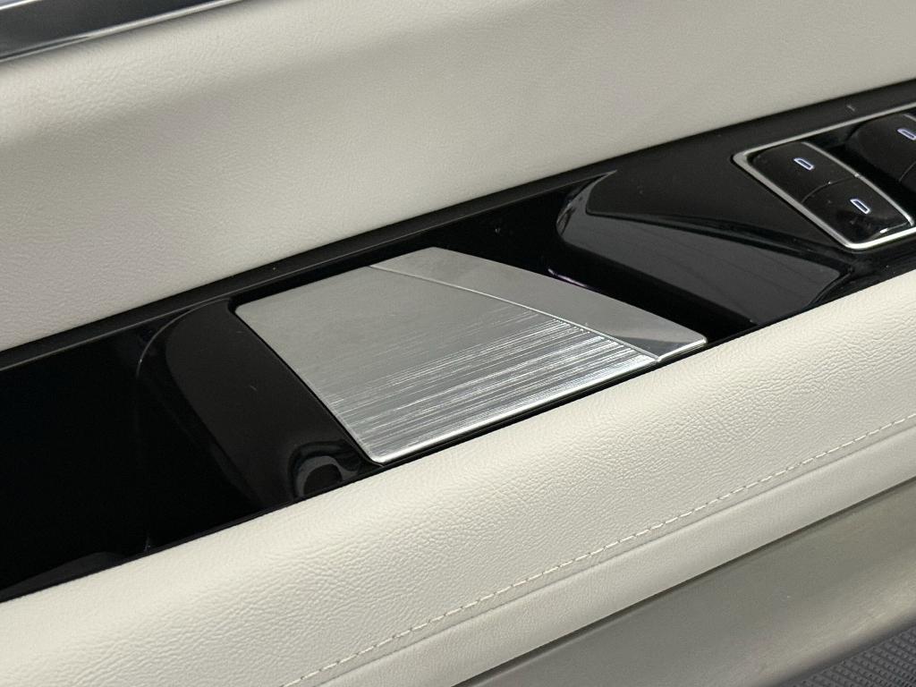 new 2026 Cadillac VISTIQ car, priced at $79,681
