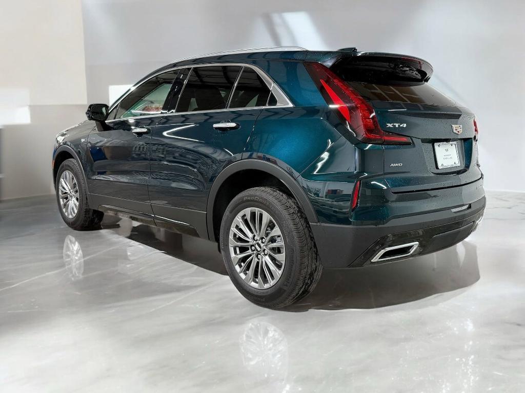 new 2025 Cadillac XT4 car, priced at $45,161