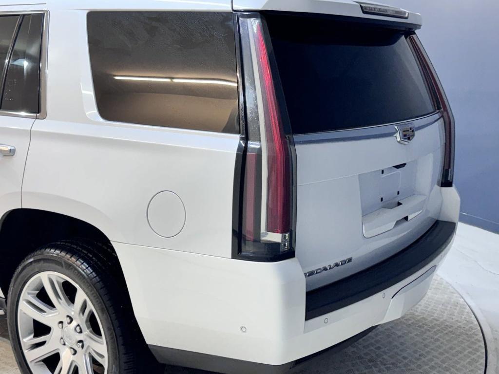 used 2017 Cadillac Escalade car, priced at $32,499