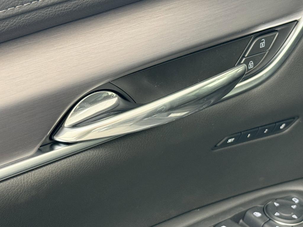 new 2025 Cadillac XT6 car, priced at $51,781