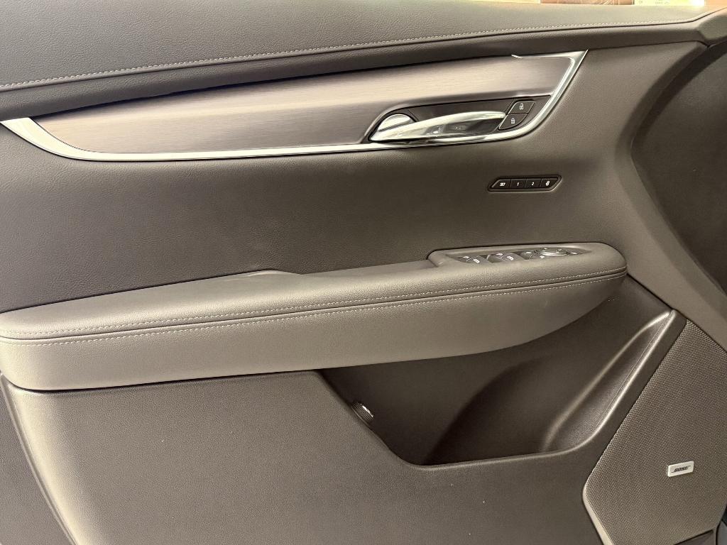 new 2025 Cadillac XT6 car, priced at $51,781