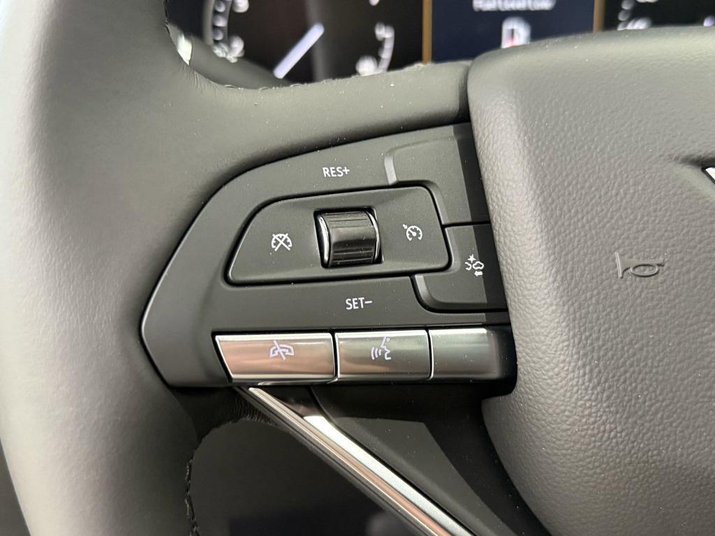 new 2025 Cadillac XT6 car, priced at $50,583