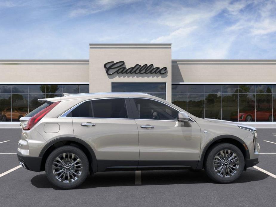 new 2025 Cadillac XT4 car, priced at $43,165