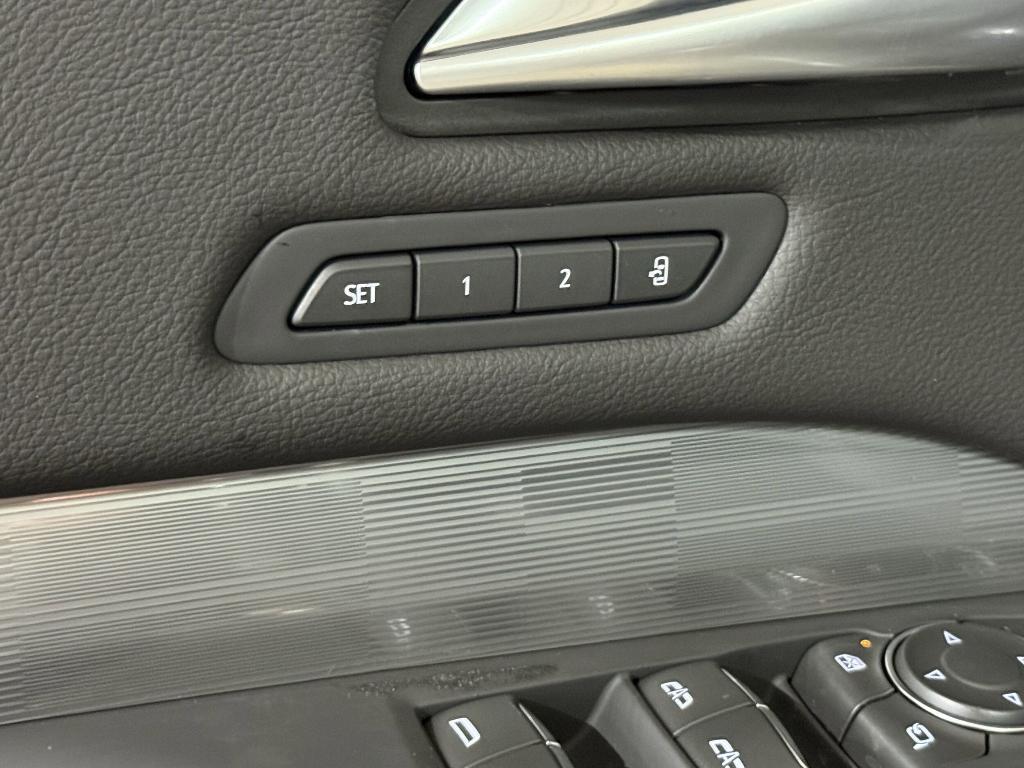 new 2025 Cadillac XT4 car, priced at $42,311