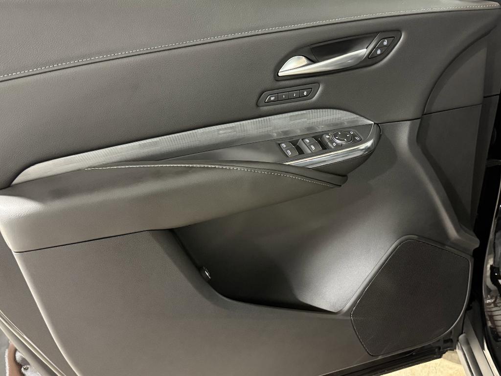 new 2025 Cadillac XT4 car, priced at $42,311