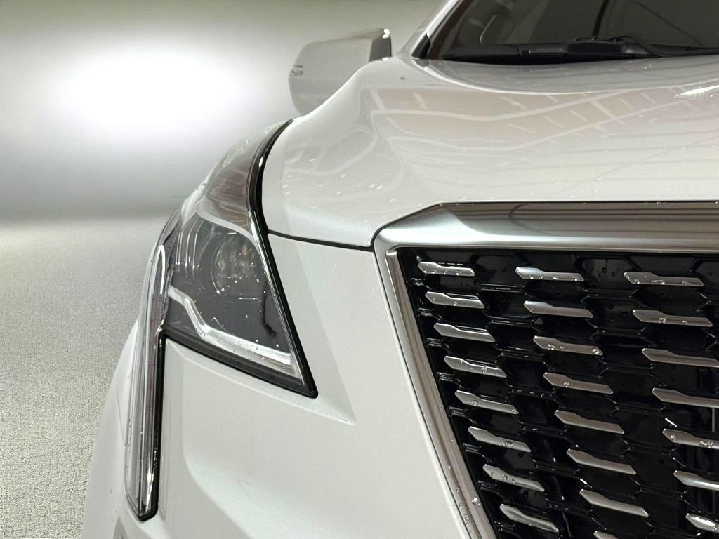 new 2025 Cadillac XT5 car, priced at $59,311