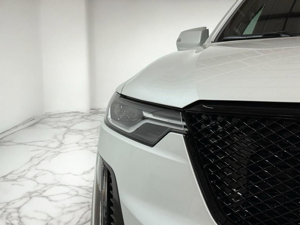 new 2025 Cadillac XT6 car, priced at $63,461