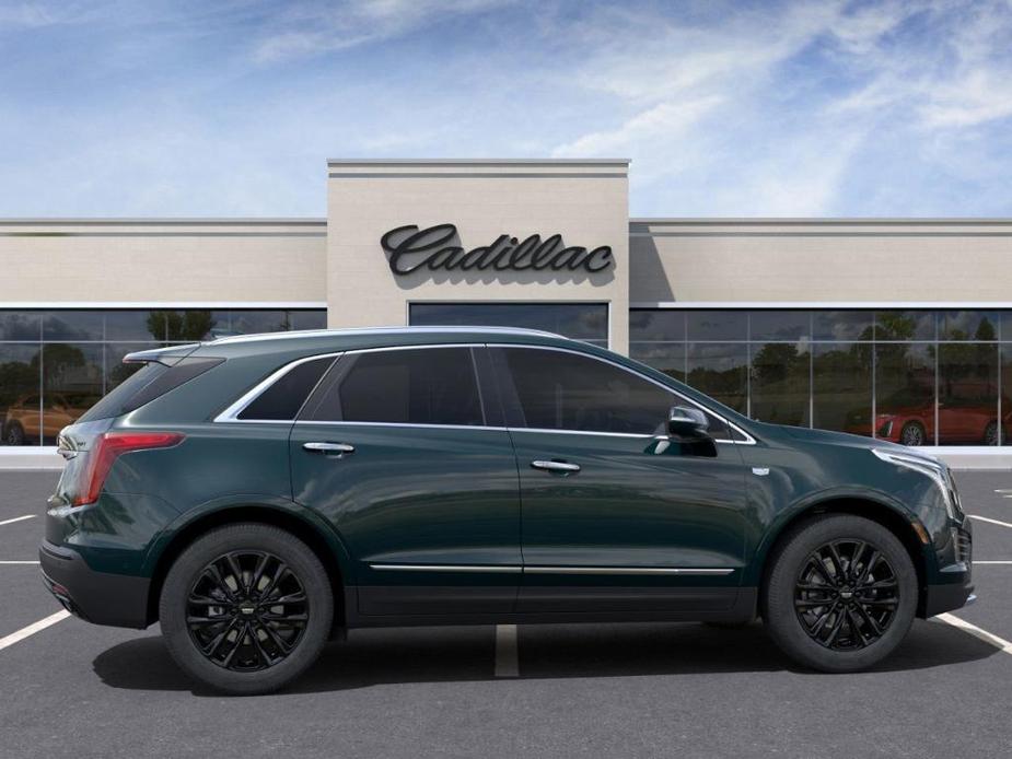 new 2025 Cadillac XT5 car, priced at $60,295