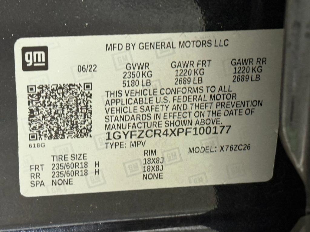 used 2023 Cadillac XT4 car, priced at $24,996