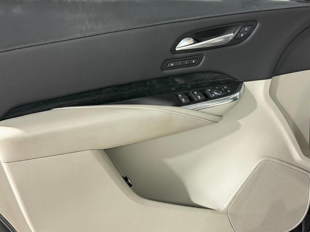 used 2023 Cadillac XT4 car, priced at $24,996