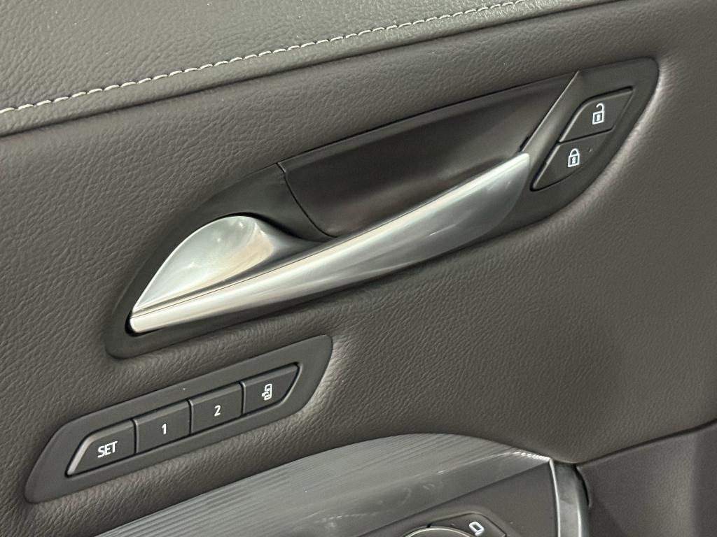 new 2025 Cadillac XT4 car, priced at $43,231