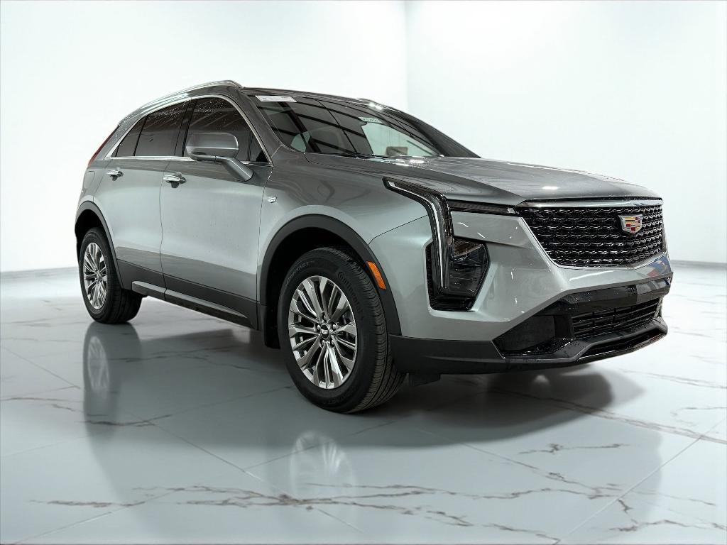 new 2025 Cadillac XT4 car, priced at $43,231