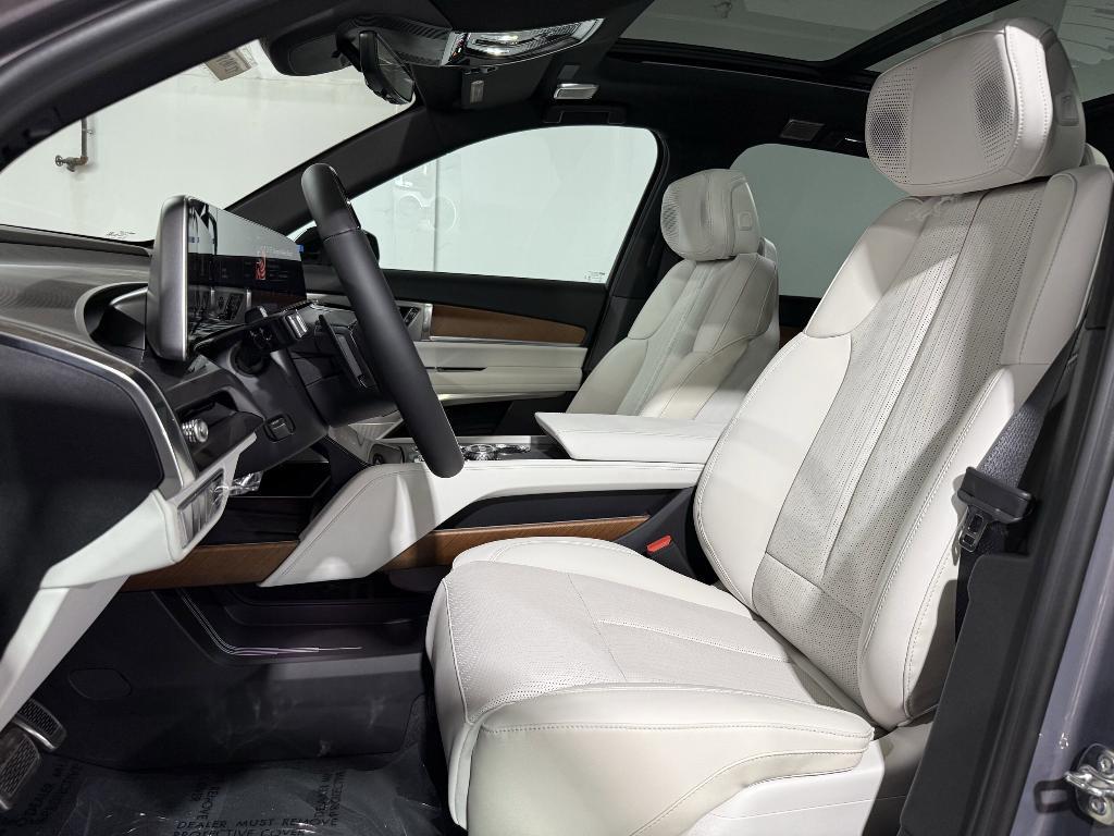 new 2026 Cadillac VISTIQ car, priced at $81,111