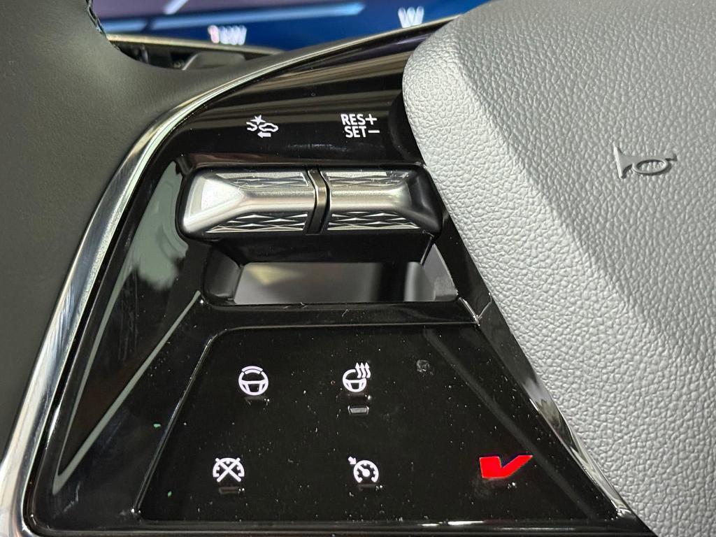 new 2026 Cadillac VISTIQ car, priced at $82,211