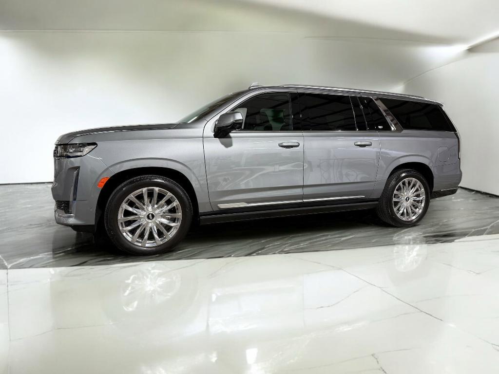 new 2024 Cadillac Escalade ESV car, priced at $97,514