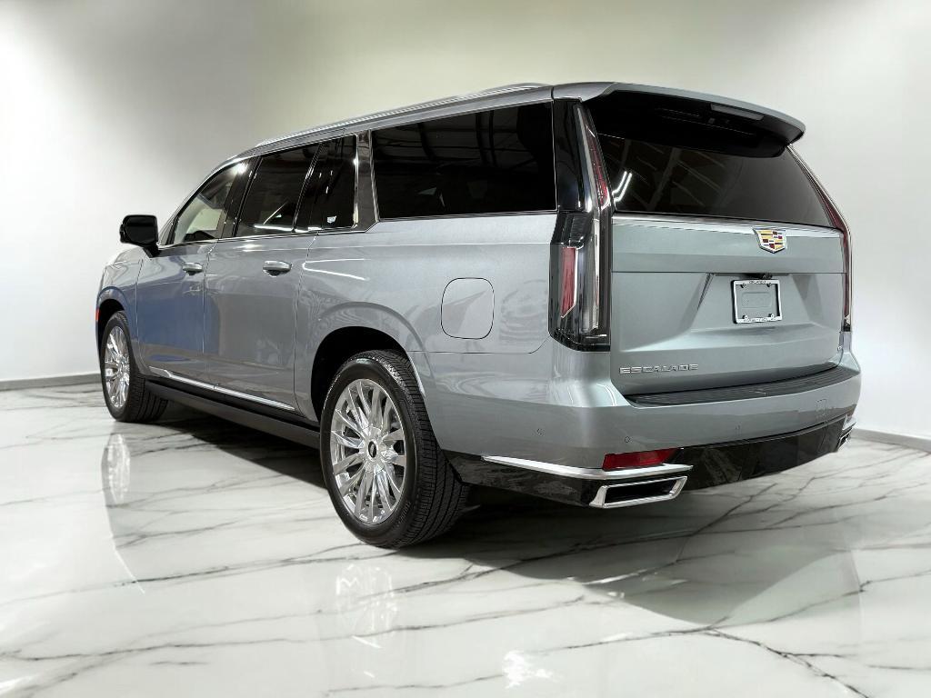 new 2024 Cadillac Escalade ESV car, priced at $98,513