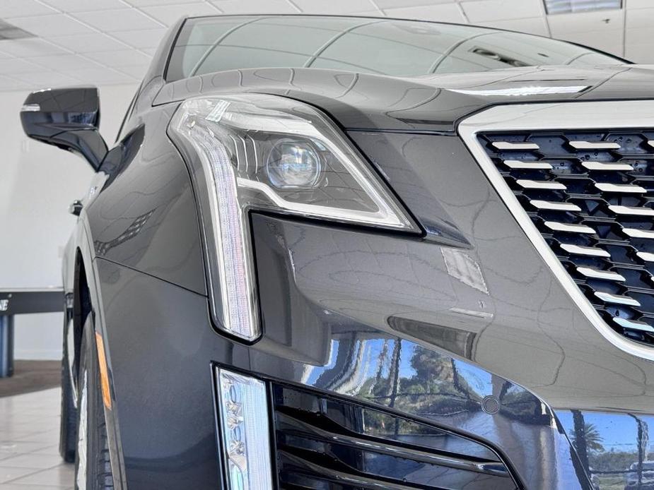 used 2020 Cadillac XT5 car, priced at $25,498