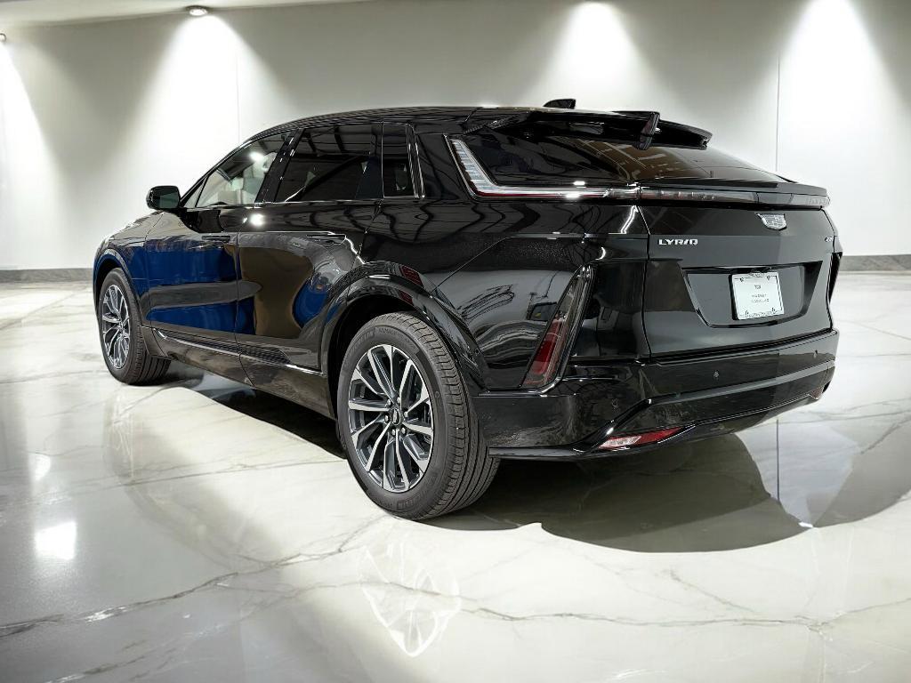 new 2025 Cadillac LYRIQ car, priced at $61,211