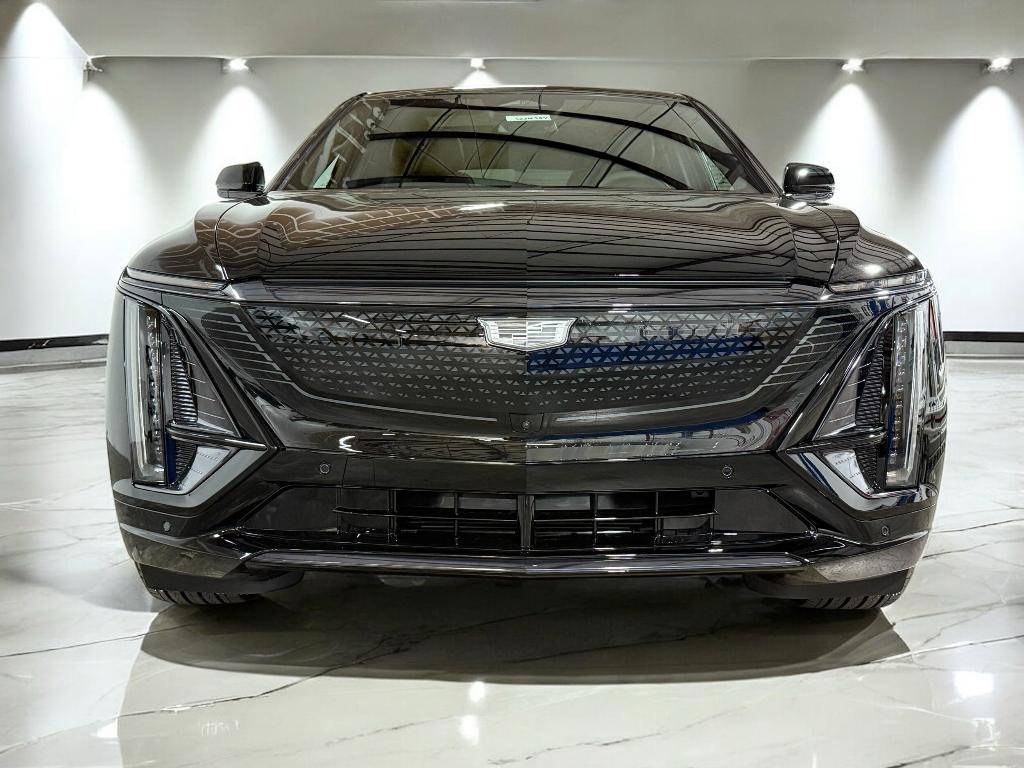 new 2025 Cadillac LYRIQ car, priced at $61,211